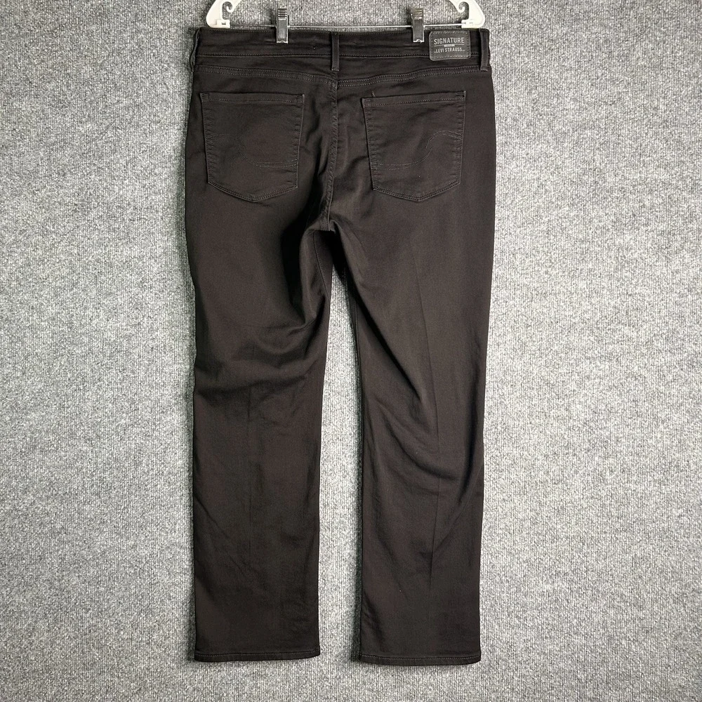Signature Levi Strauss Jeans‎ Totally Shaping Straight Size 14s Black